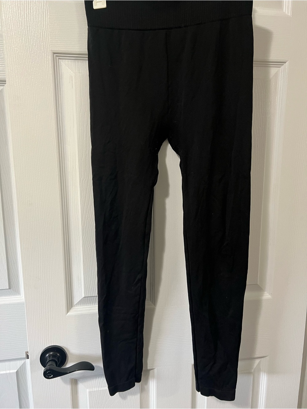 SET OF TWO-  leggings